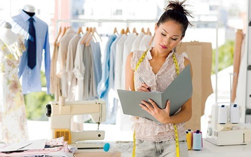 Kinh doanh thời trang và dệt may – chọn ngành theo xu thế năm 2022